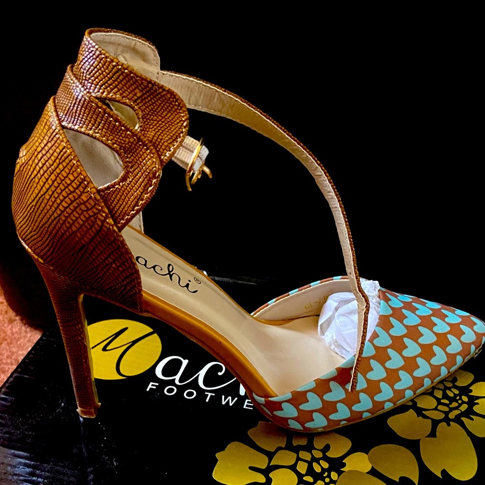 Heel w/ ankle strap. Brown & baby blue.